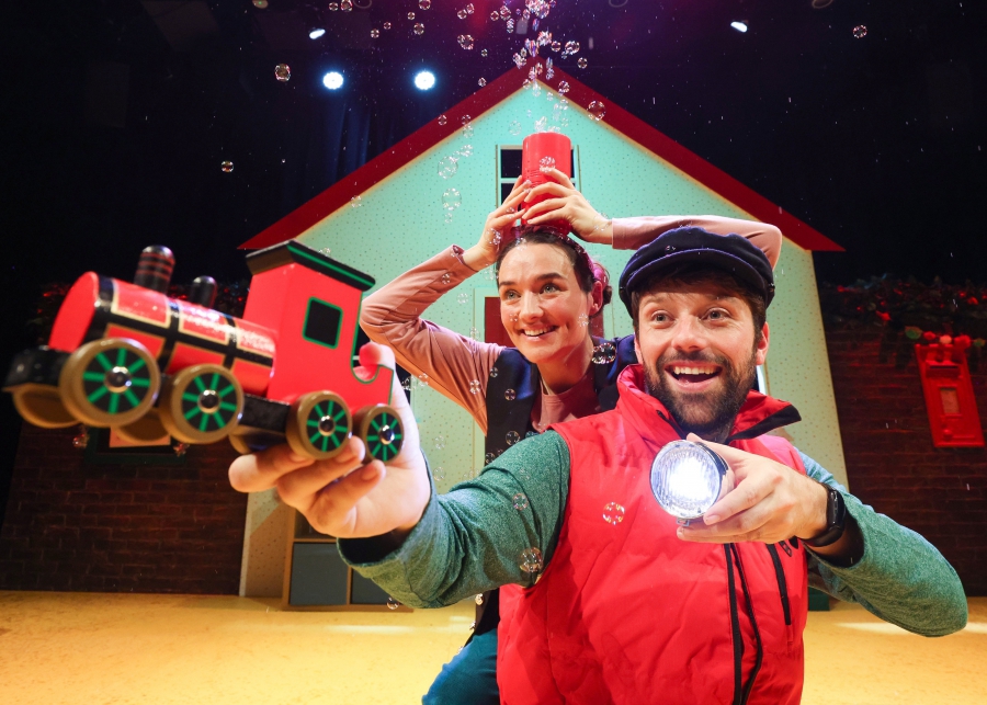 Counting Down to Christmas, Rachel Baynton - Set and Costume Designer, MAST Mayflower Studios, MAST Mayflower Studios